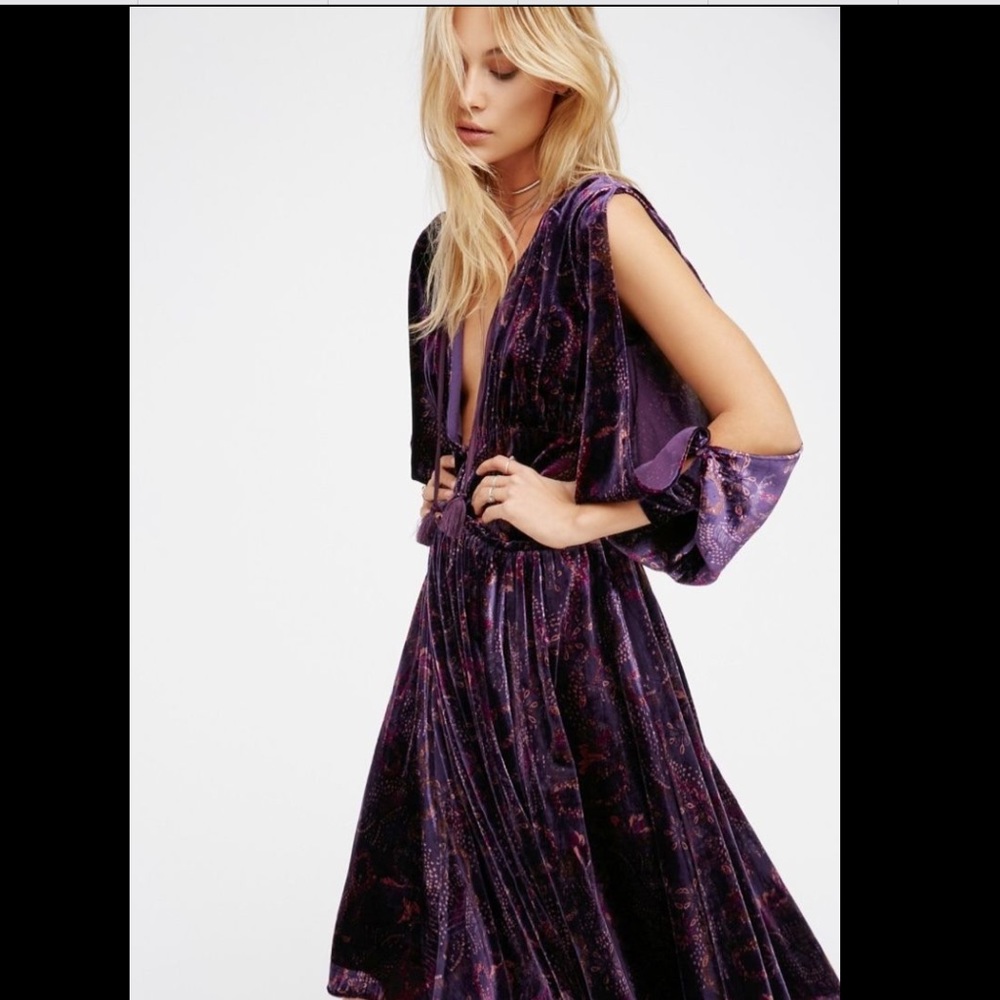 Free People Printed Velvet Swing Bottom Dress 6 - Picture 2 of 5